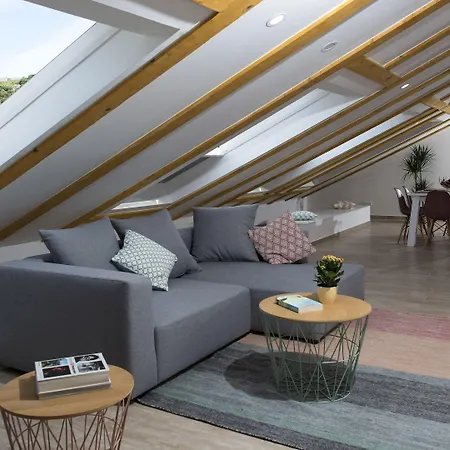 Flowers Luxury דירה *