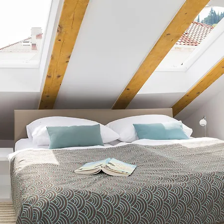 Flowers Luxury Apartman