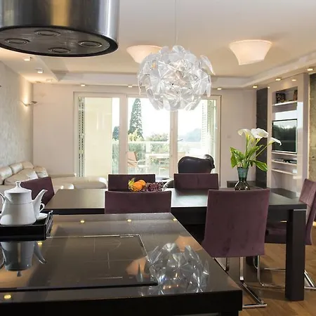 Flowers Luxury * Dubrovnik